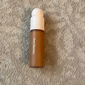 Rare beauty liquid touch weightless foundation